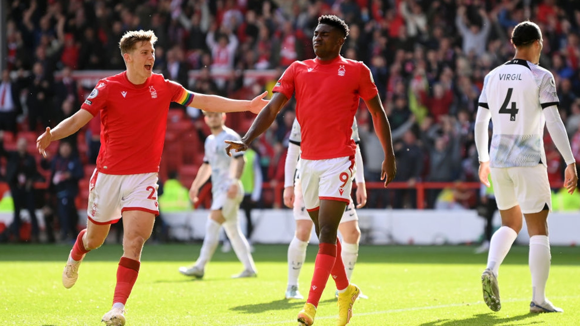 也展示了帕 也展示了帕